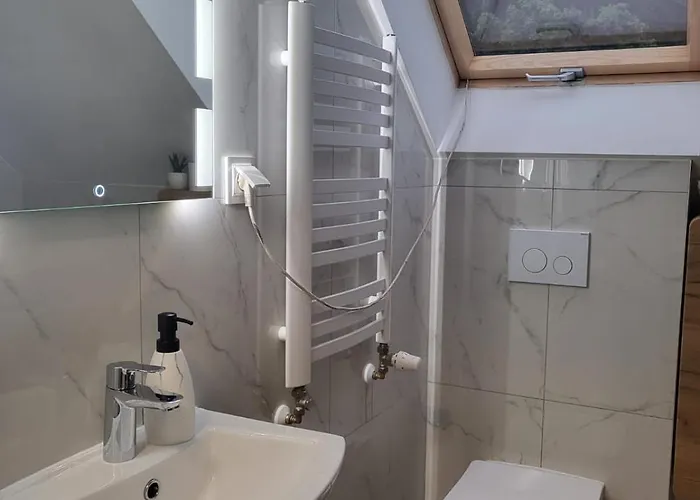 Aleklimat - Wśród Zieleni - Obok Wyjścia Na Szlak Apartament *